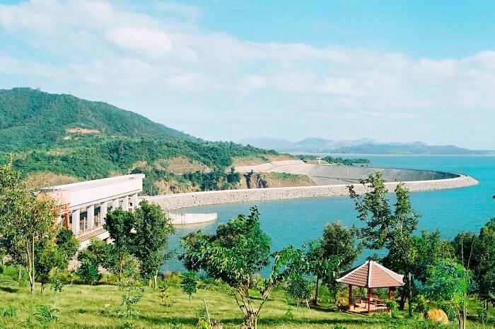 Mênh mông sóng nước Ya Ly Mênh mông sóng nước Ya Ly