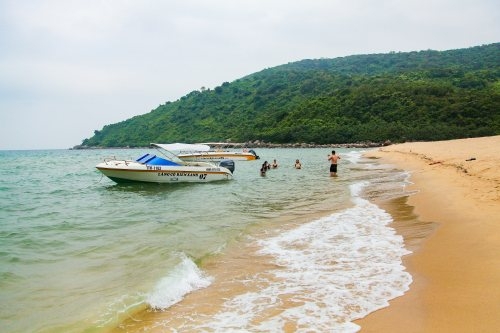 Bãi Chuối - Điểm dã ngoại hấp dẫn ở Lăng Cô Bãi Chuối - Điểm dã ngoại hấp dẫn ở Lăng Cô