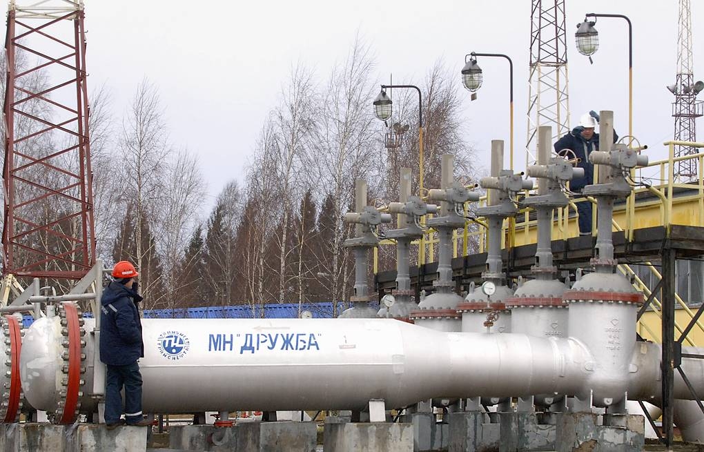 Dầu Urals qua đường ống Druzhba giảm