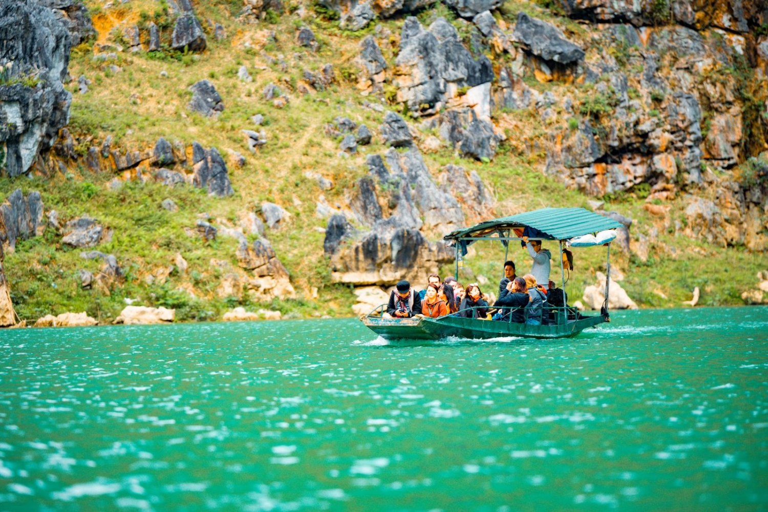 Chèo sup trên sông Nho Quế Chèo sup trên sông Nho Quế