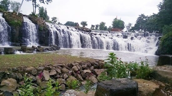 Mùa thác nước đẹp ở Đá Hàn