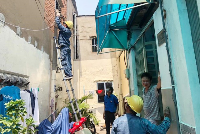 TP.HCM: Hóa đơn tiền điện có thể gây ngất vì nắng nóng 40 độ - 2
