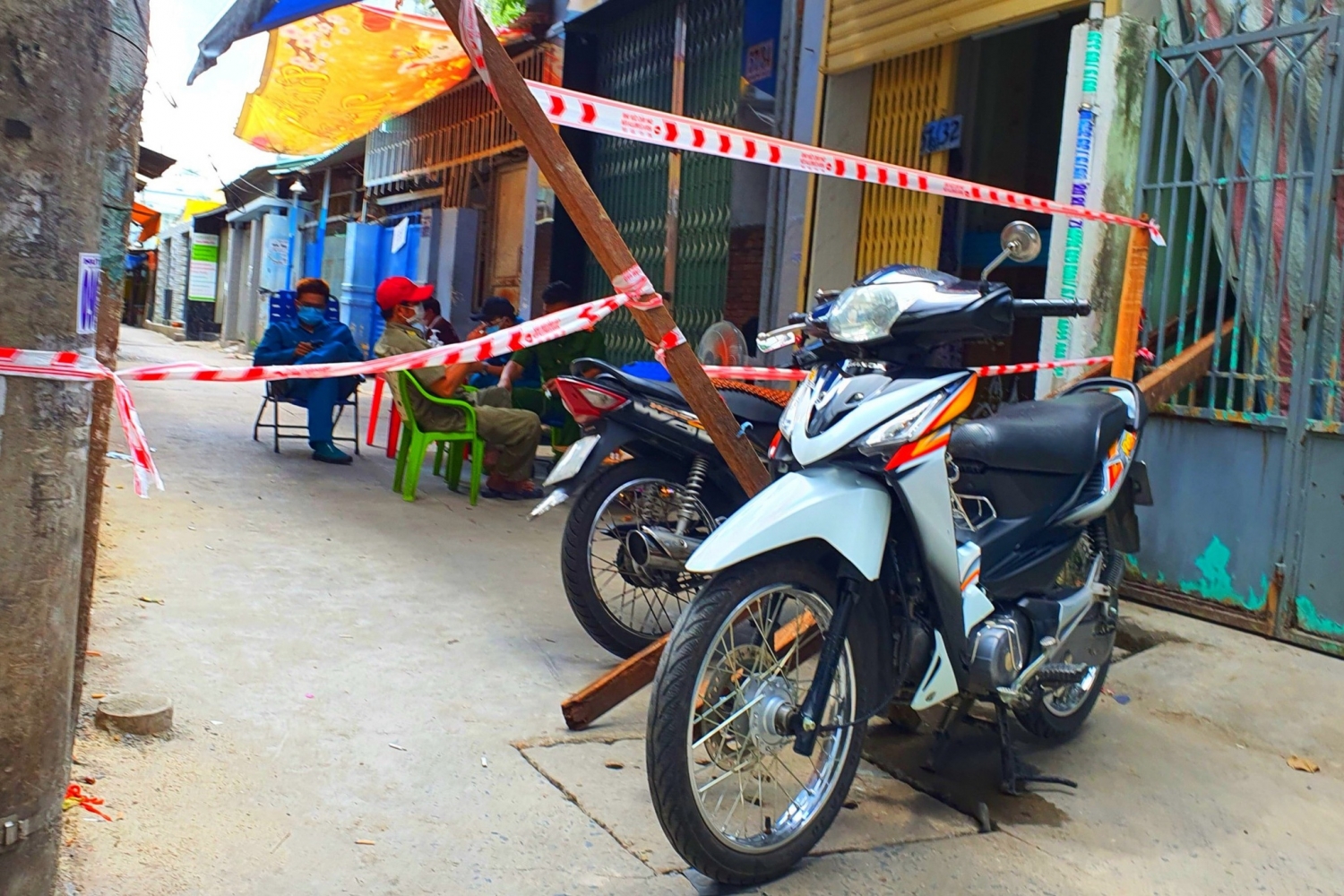 TP HCM: Phong tỏa 1 hẻm, 1 tòa nhà nghi có người mắc Covid-19 liên quan Hội thánh Phục Hưng