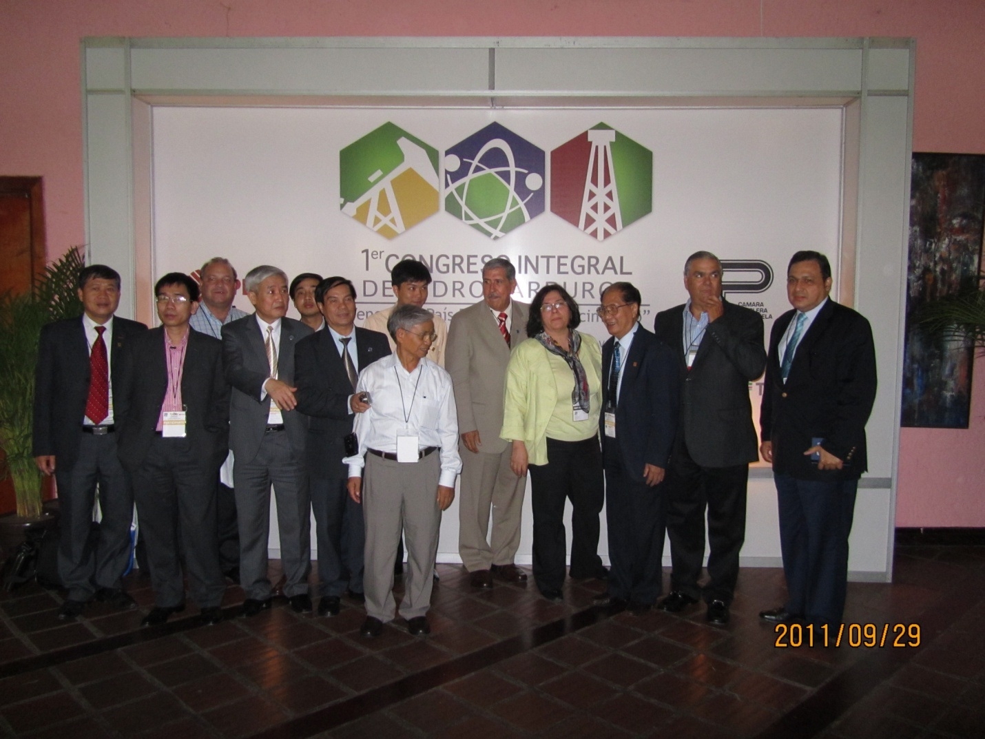 tham-venezuela-hoa-hau-dau-lua