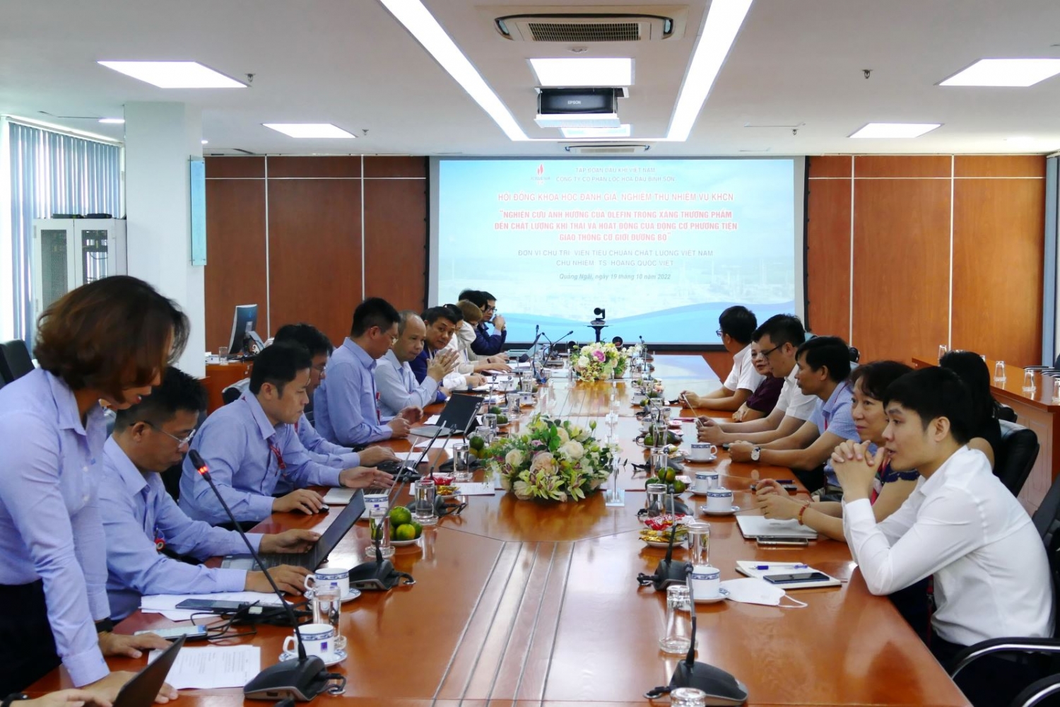 BSR: Nghiệm thu đề tài KHCN về Olefin trong xăng thương phẩm