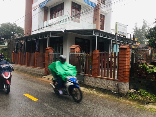 tin tuc 51 khoi to ke doa tung clip sex tong tien nu giao vien o quang binh