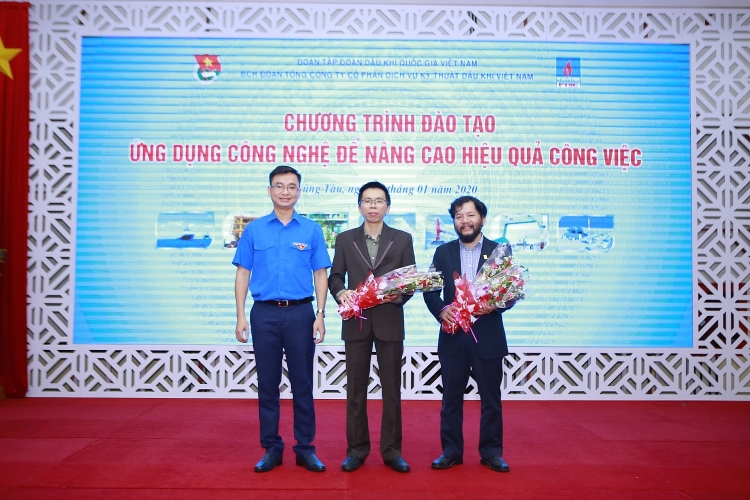 doan thanh nien ptsc to chuc khoa dao tao chuyen de ung dung cong nghe nang cao hieu qua cong viec