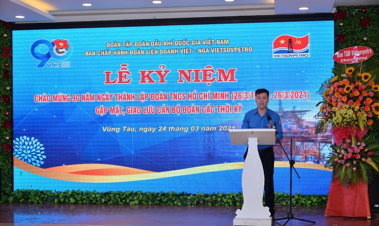 Tuổi trẻ Vietsovpetro nỗ lực tiếp bước truyền thống Những người đi tìm lửa