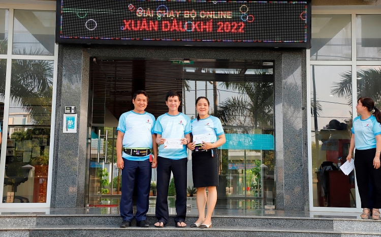 Công đoàn PVU tổng kết và trao giải thưởng nội bộ Giải chạy “Xuân dầu khí 2022”