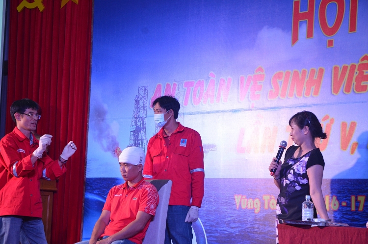 pv drilling to chuc hoi thi an toan ve sinh vien gioi nam 2019