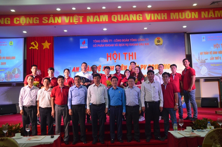 pv drilling to chuc hoi thi an toan ve sinh vien gioi nam 2019