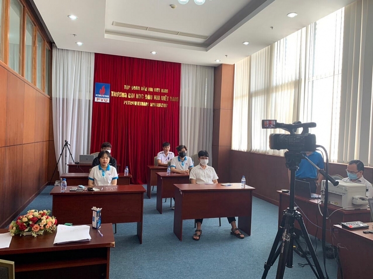 Sinh viên PVU đạt giải thưởng cao tại Olympic Toán học Sinh viên và Học sinh toàn quốc năm 2022