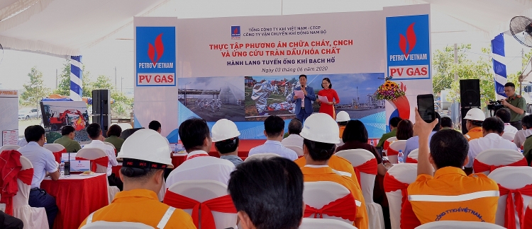 kdn to chuc thanh cong dien tap pcccchcn uctdhc tren hanh lang tuyen ong dan khi bach ho