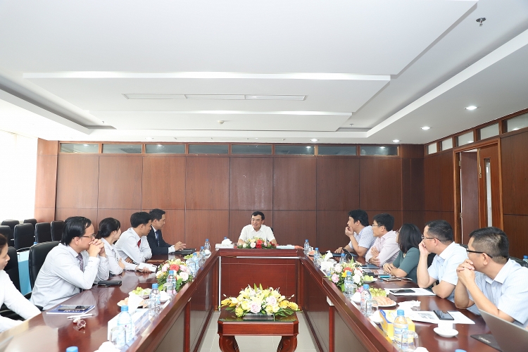 Chủ tịch HĐTV Petrovietnam Hoàng Quốc Vượng thăm và làm việc với PVU