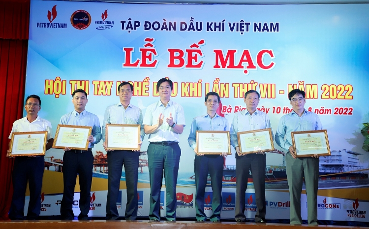 Hội thi tay nghề Dầu khí lần thứ VII năm 2022: Tiếp tục khẳng định “ khối óc và bàn tay vàng” của những người lao động Dầu khí