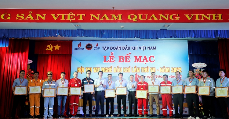 Hội thi tay nghề Dầu khí lần thứ VII năm 2022: Tiếp tục khẳng định “ khối óc và bàn tay vàng” của những người lao động Dầu khí