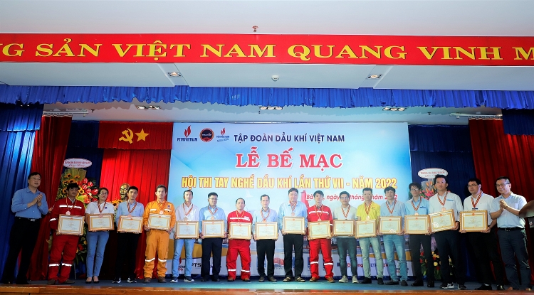 Hội thi tay nghề Dầu khí lần thứ VII năm 2022: Tiếp tục khẳng định “ khối óc và bàn tay vàng” của những người lao động Dầu khí