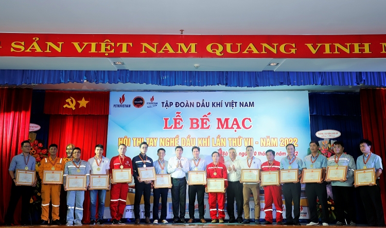 Hội thi tay nghề Dầu khí lần thứ VII năm 2022: Tiếp tục khẳng định “ khối óc và bàn tay vàng” của những người lao động Dầu khí