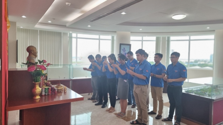Tuổi trẻ Xí nghiệp Địa Vật lý Giếng khoan Vietsovpetro sôi nổi các hoạt động chào mừng kỷ niệm 77 năm ngày Cách mạng Tháng Tám và Quốc khánh 2/9