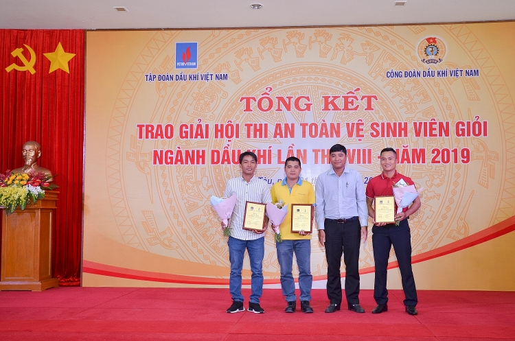 tong ket va trao giai hoi thi an toan ve sinh vien gioi nganh dau khi lan thu viii nam 2019