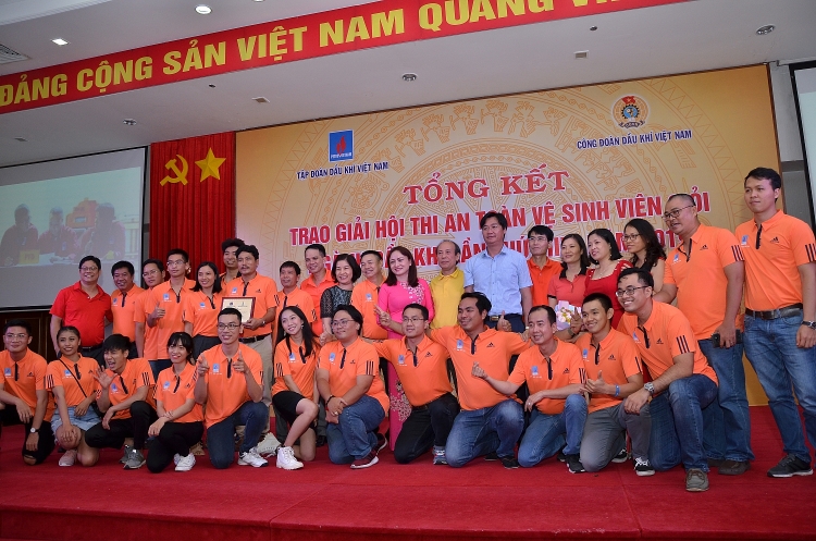 nhung hinh anh an tuong cua hoi thi an toan ve sinh vien gioi nganh dau khi lan viii nam 2019