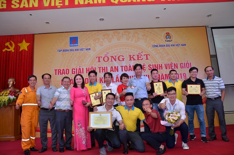 nhung hinh anh an tuong cua hoi thi an toan ve sinh vien gioi nganh dau khi lan viii nam 2019