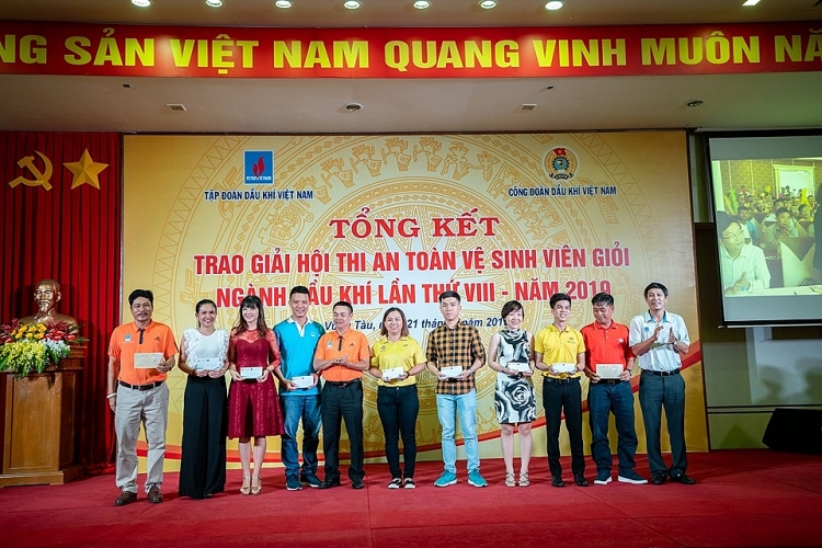 nhung hinh anh an tuong cua hoi thi an toan ve sinh vien gioi nganh dau khi lan viii nam 2019