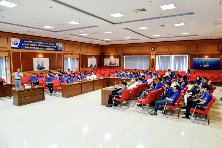 Tuổi trẻ Vietsovpetro và PV Drilling tổ chức sinh hoạt khoa học công nghệ quý III năm 2022