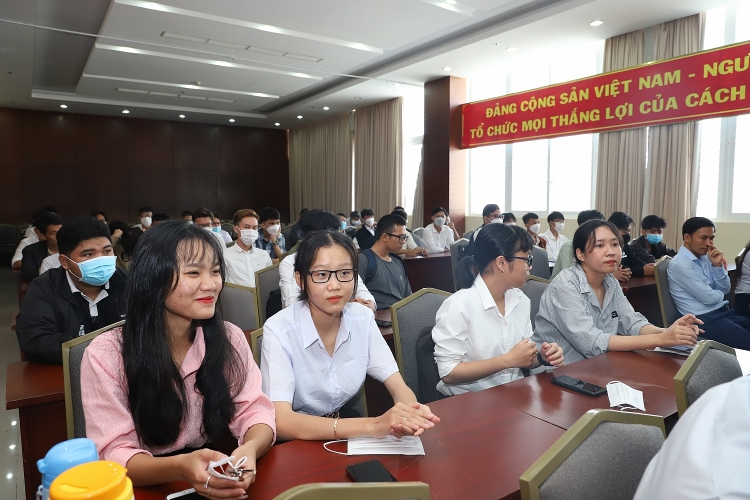 PVU khai mạc tuần sinh hoạt công dân đầu khóa chào đón tân sinh viên