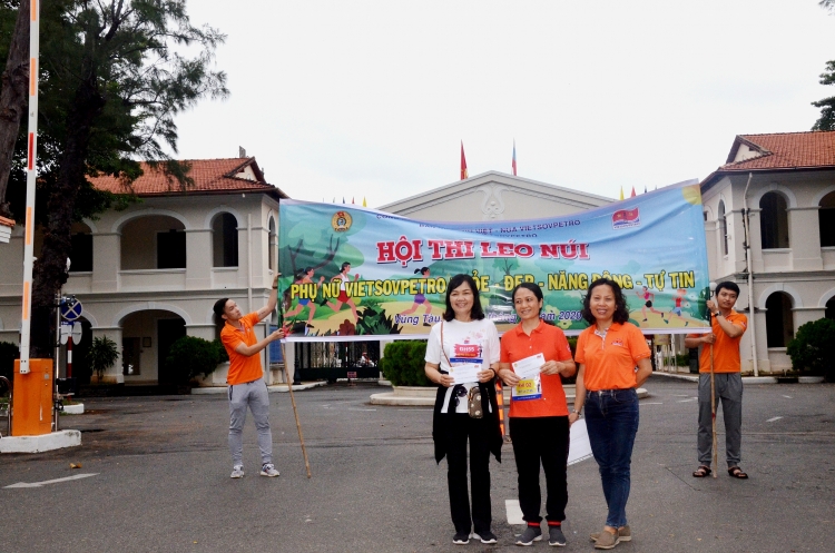 Ban Nữ công Vietsovpetro tổ chức hội thi “Leo núi vì sức khỏe cộng đồng năm 2020