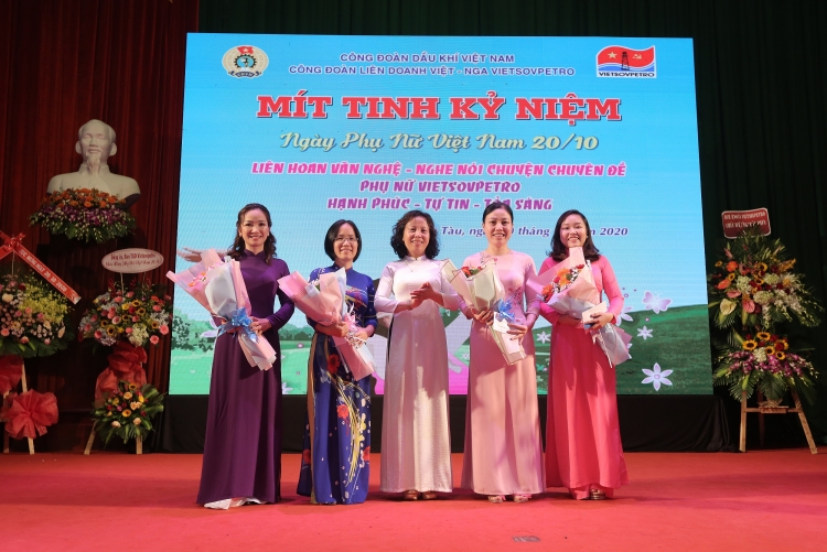 Phụ nữ Vietsovpetro hạnh phúc, tự tin tỏa sáng