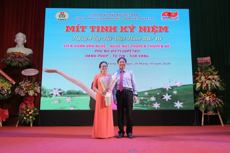 Phụ nữ Vietsovpetro hạnh phúc, tự tin tỏa sáng