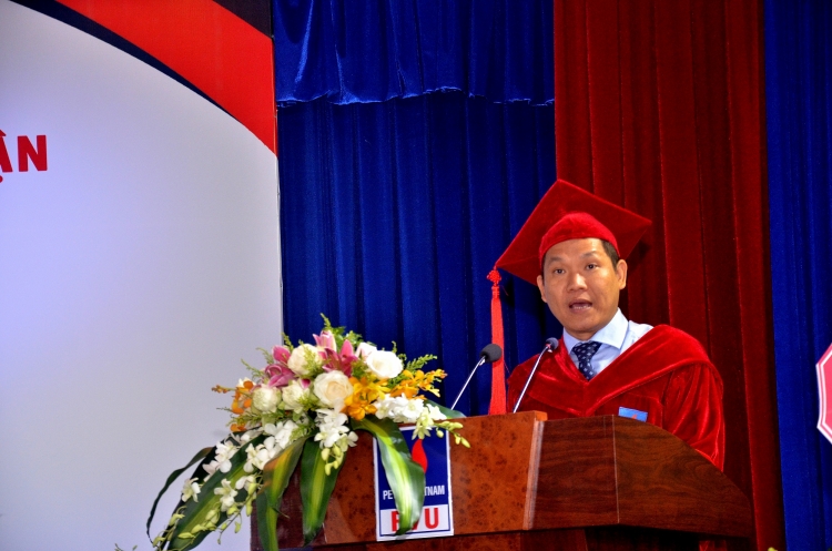 Đại học Dầu khí Việt Nam khai giảng năm học mới 2020-2021 và trao bằng thạc sỹ, kỹ sư