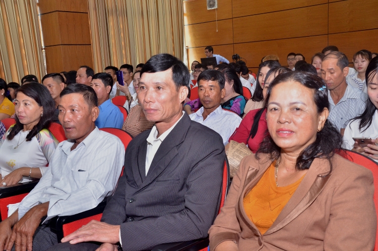 Đại học Dầu khí Việt Nam trao bằng Thạc sỹ  Kỹ sư, khai giảng năm học mới 2020-2021