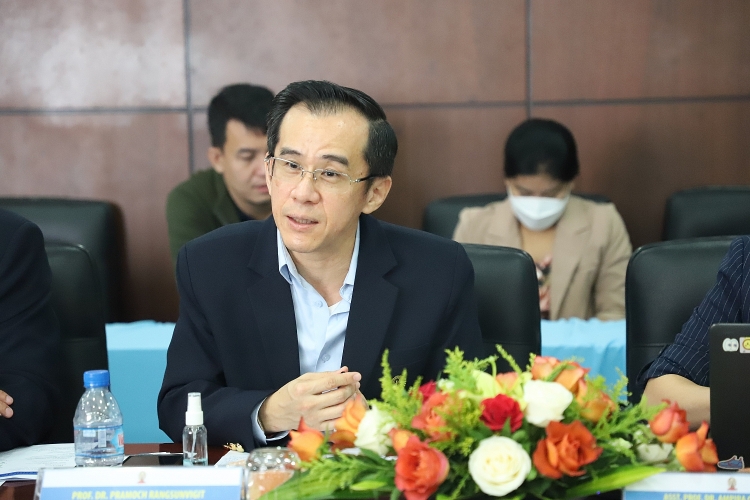 Sinh viên PVU được cấp học bổng Thạc sĩ toàn phần tại Trường Đại học Chulalongkorn Thái Lan
