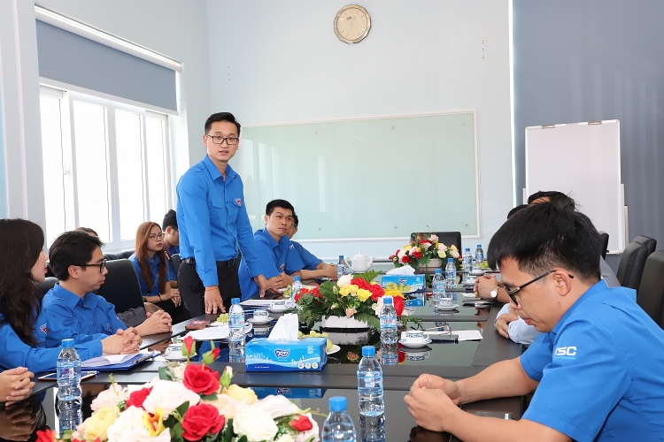 Gắn biển công trình thanh niên chào mừng thành công Đại hội Đoàn khối Doanh nghiệp Trung ương lần thứ IV, nhiệm kỳ 2022 – 2027