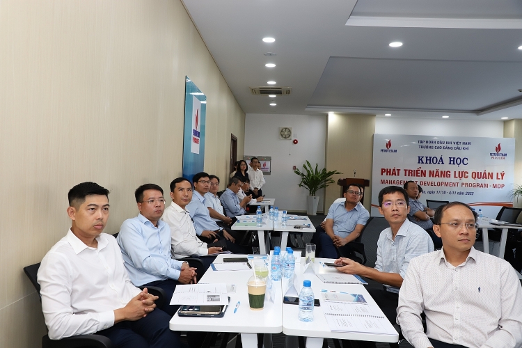 PVCollege khai giảng khóa đào tạo Phát triển năng lực quản lý cho Petrovietnam