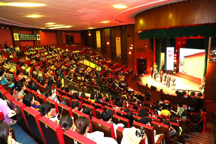 Nữ Công Vietsovpetro tỏa sáng trong hội thi “Vietsovpetro’s Women Got Talent”