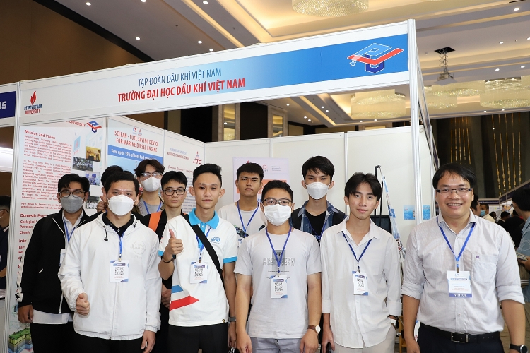 Khai mạc Triển lãm quốc tế máy móc, thiết bị ngành Dầu khí 2022