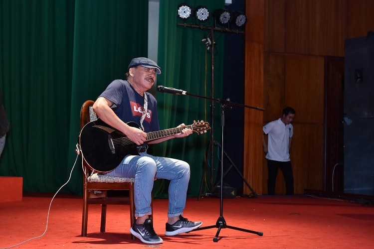 be mac va trao giai lien hoan nghe thuat quan chung vietsovpetro lan thu 25