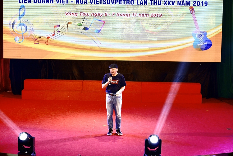 be mac va trao giai lien hoan nghe thuat quan chung vietsovpetro lan thu 25