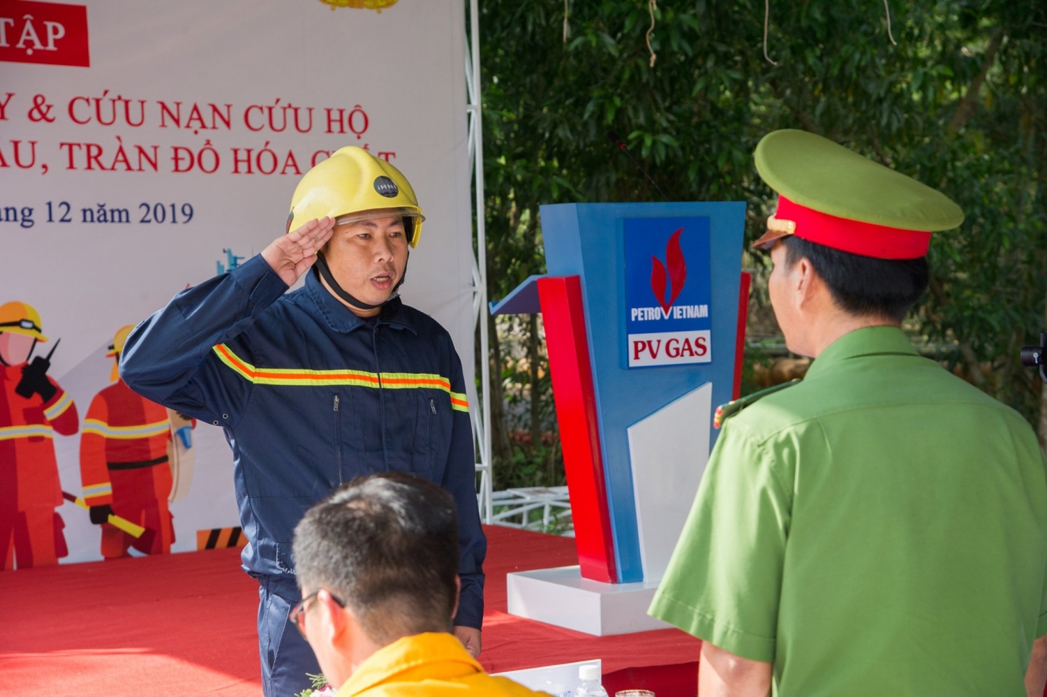 cac don vi pv gas dien tap phuong an chua chay va ung cuu su co tran hoa chat
