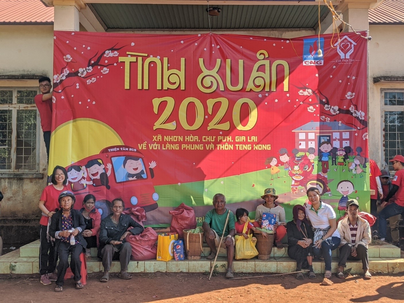 cng viet nam to chuc chuong trinh tinh xuan 2020 tai gia lai