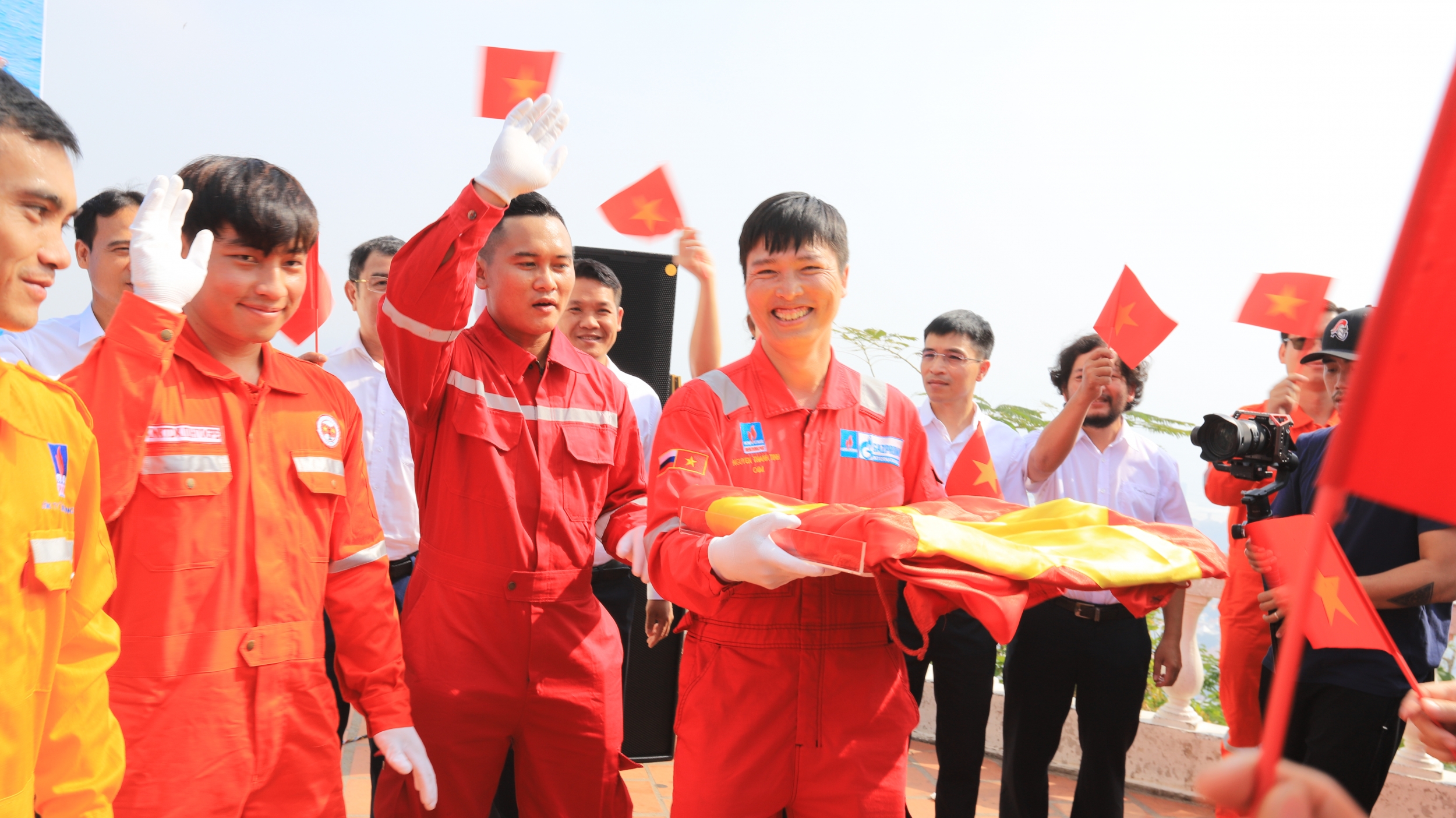 Phát động thi đua “Tuổi trẻ Dầu khí tiếp nối truyền thống, lan tỏa văn hóa Petrovietnam”