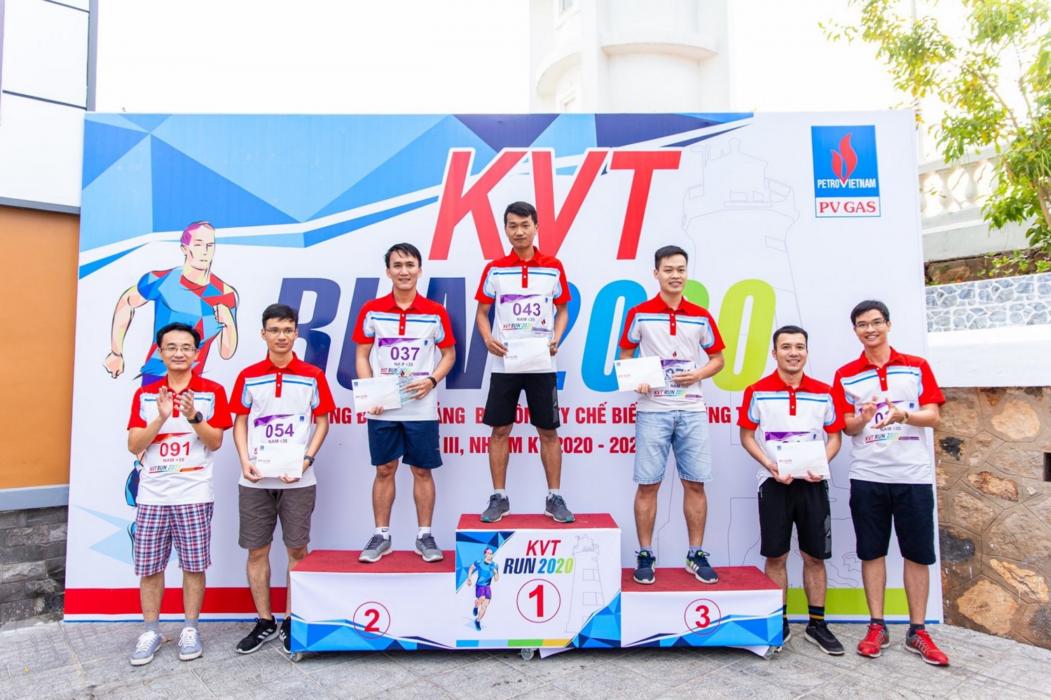 pv gas tiep tuc cac chuong trinh xa hoi trong nam moi 2020