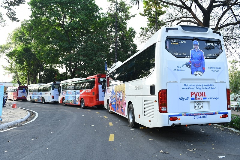 Khởi hành chương trình “Cùng PVOIL về quê đón Tết” – Xuân Tân Sửu 2021