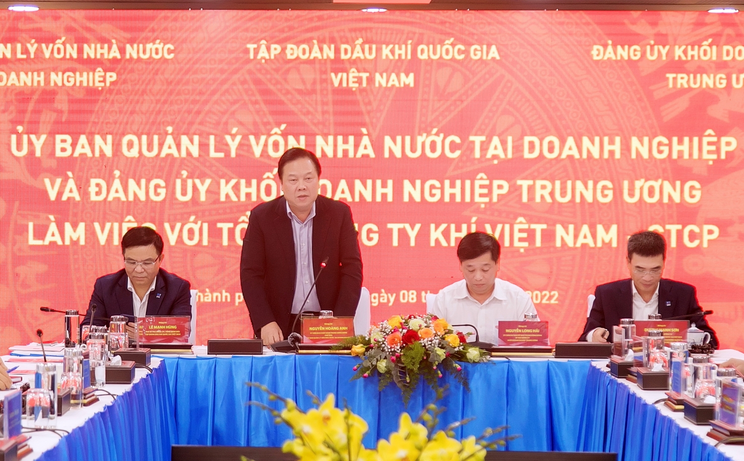 Đoàn Chủ tọa chủ trì Cuộc họp làm việc