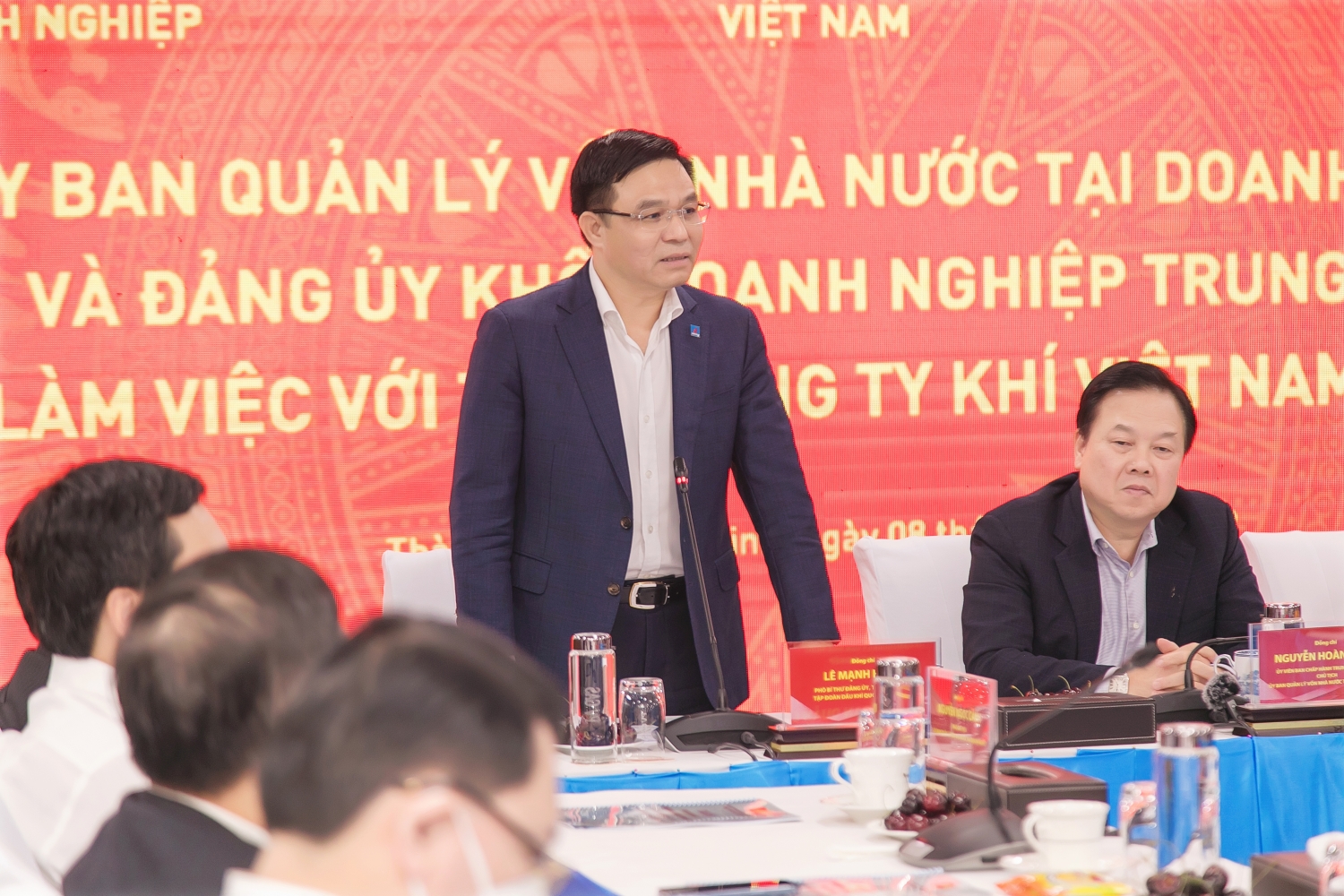 ồng chí Lê Mạnh Hùng – Phó Bí thư Đảng ủy, Tổng Giám đốc Petrovietnam biểu dương và đánh giá cao kết quả SXKD, công tác quản trị, công tác xây dựng Đảng tại PV GAS