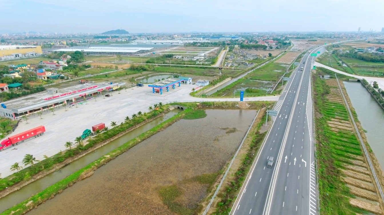 Đây là CHXD đầu tiên của PVOIL tại một trạm dừng nghỉ cao tốc