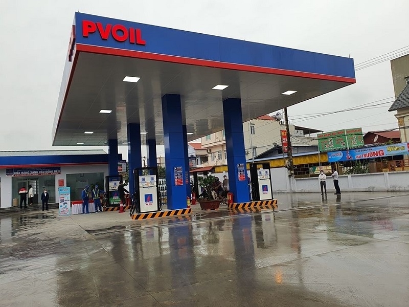pvoil khai truong 2 cua hang xang dau moi